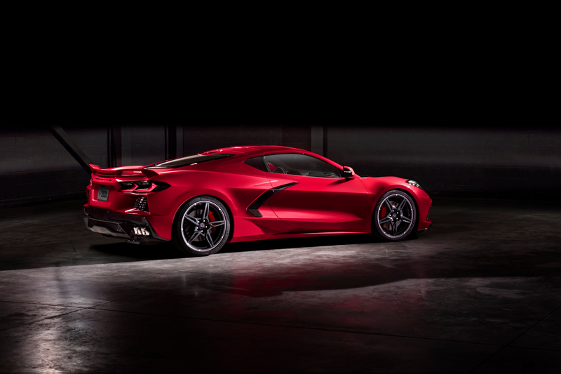 Illustration for article titled The 2020 Chevrolet C8 Mid-Engine Corvette Has 495 HP And Better Tech Than Ever